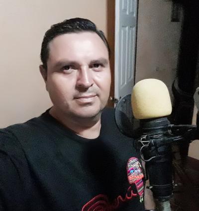 Locutor de radio stereo samaria